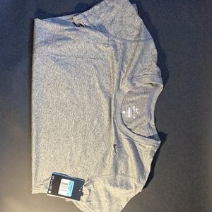 Nike dri-fit. Women’s medium. NWT